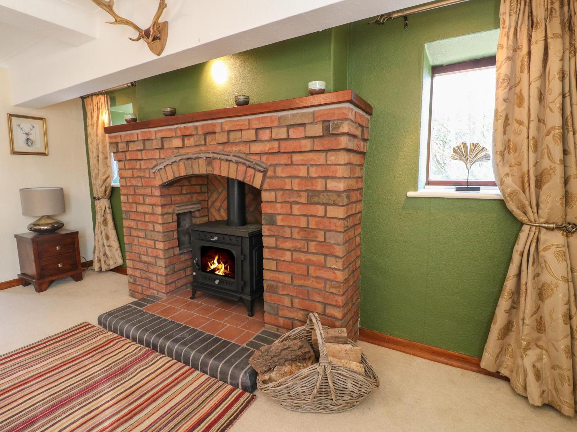 Villa Fields Farm Draycott in the Moors Esterno foto